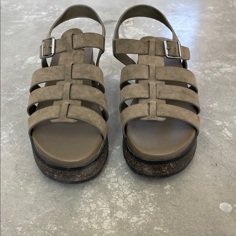MIA Olive Green Sandals - Picture 3 of 5